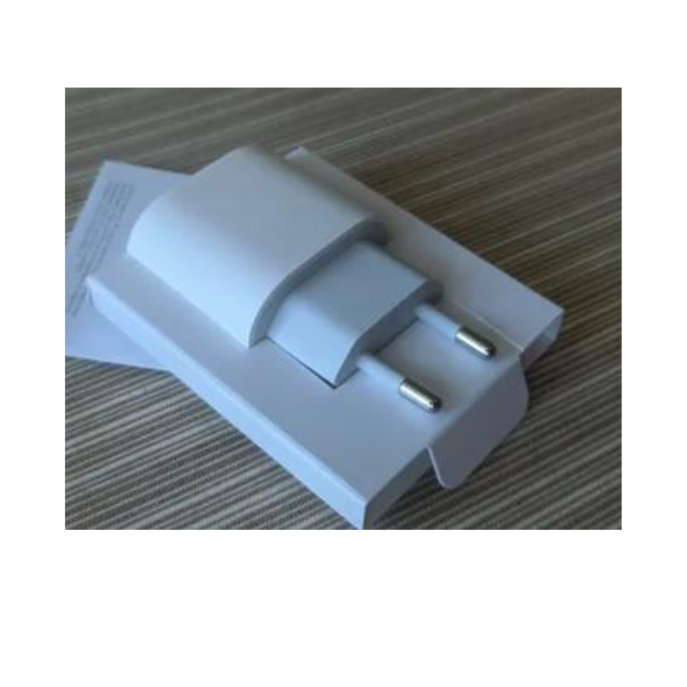 IPhone types Galovka AAAAA  20w USB-C Power Adapter